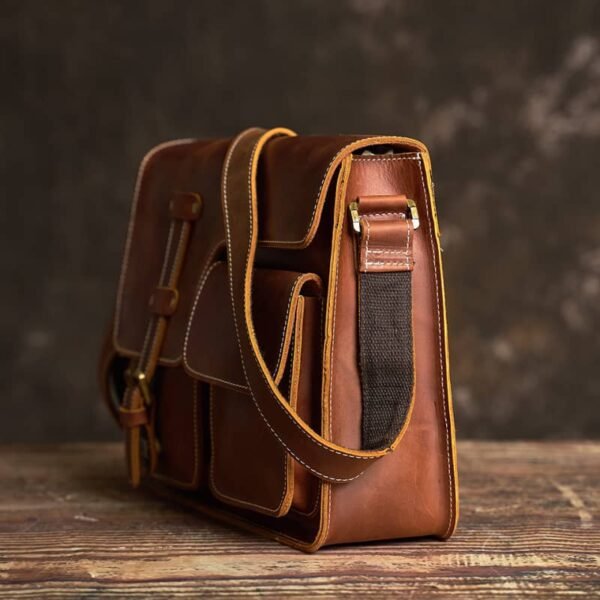 Handmade Leather Messenger Bag |Men's Leather Bags Supplier - Image 10