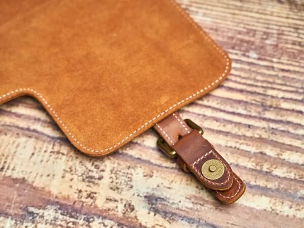 Handmade Leather Messenger Bag |Men's Leather Bags Supplier - Image 15
