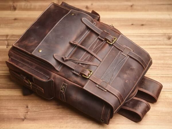 Vintage Large Leather Backpack | Flip-Top backpack - Image 9