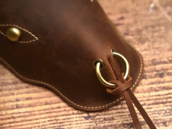 Retro Leather Waist Bag | Leather Fanny Pack Supplier - Image 11