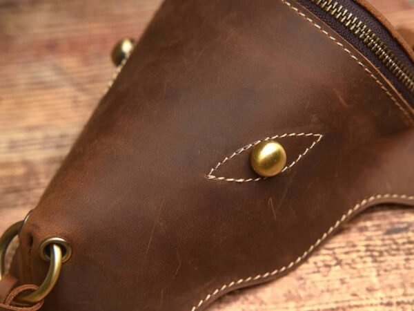 Retro Leather Waist Bag | Leather Fanny Pack Supplier - Image 10